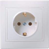 Розетка 1-м СП Кварта РС10-3-КБ 16А IP20 с заземл. без защ. шторок бел. GENERICA ERK14-K01-16-DM