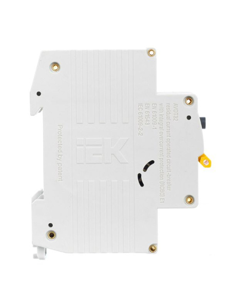 Выключатель автоматический дифференциального тока 2п (1P+N) C 40А 30мА тип A 6кА АВДТ-32 KARAT IEK MAD22-5-040-C-30