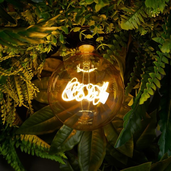 Лампа светодиодная филаментная Loft 271 G125 4Вт 2500К E27 Voltega 8554