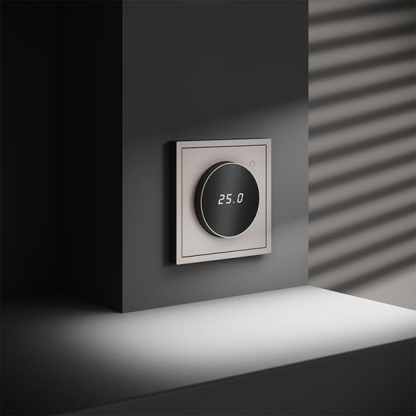 Терморегулятор электронный S70 с индикацией и датчиком для теплого пола механизм кашемир Voltum VLS070103