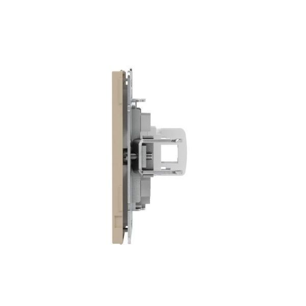 Розетка компьютерная 1-м KANT RJ45 кат.5E без шторки ванильн. марципан DKC 7015663