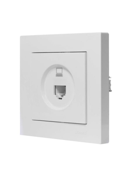 Розетка компьютерная 1-м СП Vesna механизм бел. LEZARD 742-0288-139