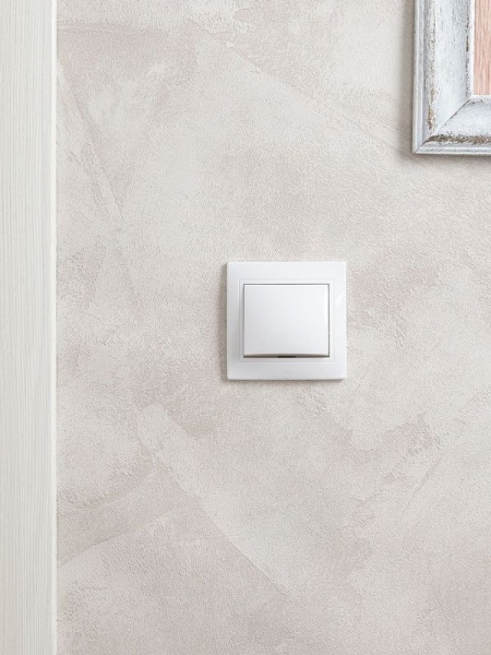 Выключатель 1-кл. СП Кварта 10А IP20 ВС10-1-0-КБ бел. GENERICA EVK10-K01-10-DM