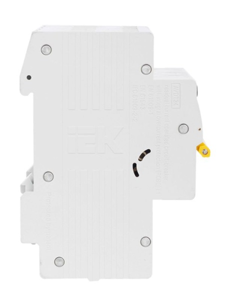 Выключатель автоматический дифференциального тока 4п (3P+N) C 16А 30мА тип A 6кА АВДТ-34 KARAT IEK MAD22-6-016-C-30