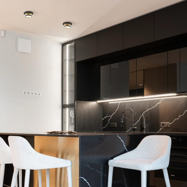 Светильник 233 10Вт GU10х1 IP20 спот Voltega VGL7233DLB-01B